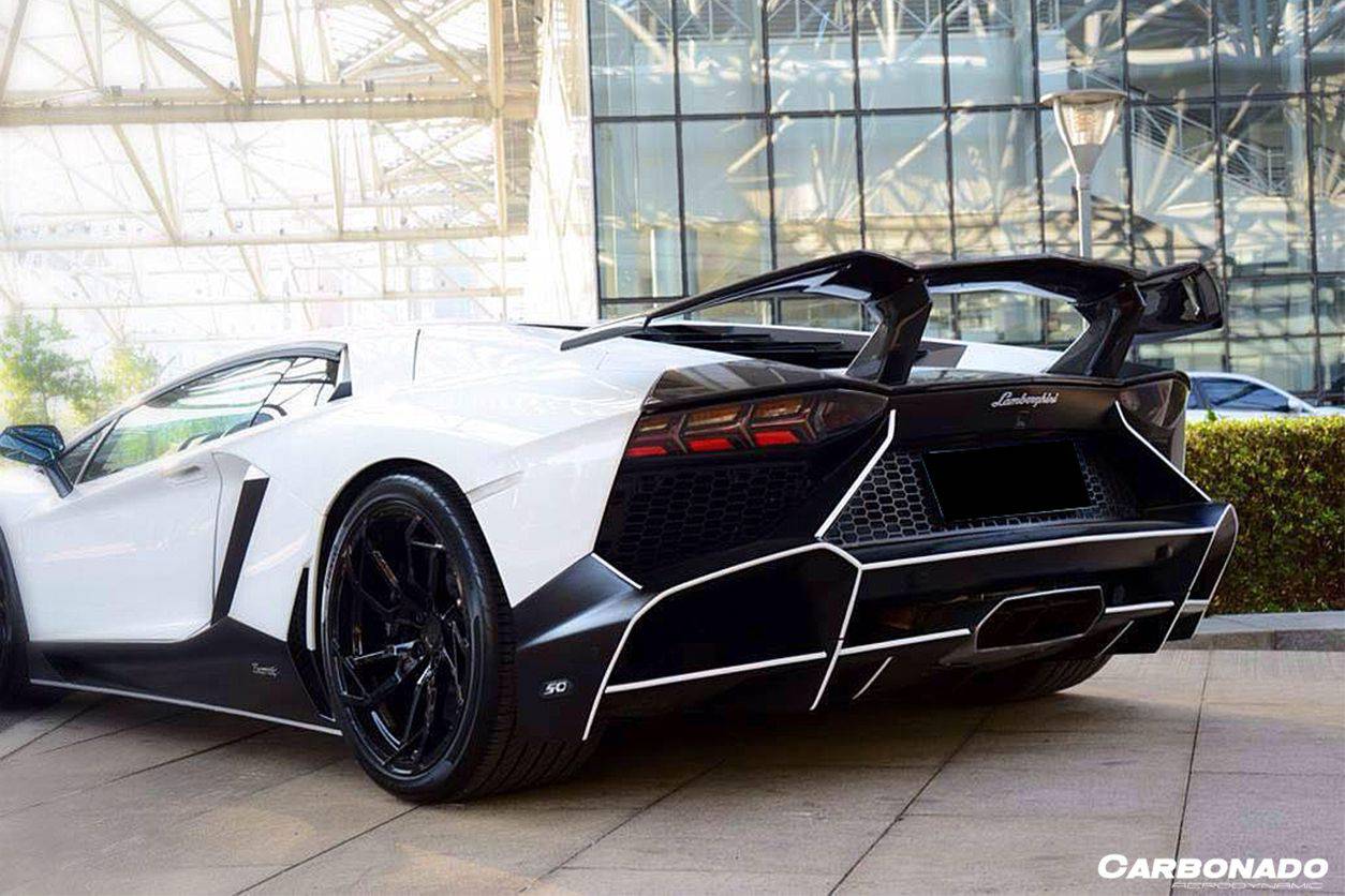 Carbonado 2011-2022 Lamborghini Aventador LP700 LP750 LP740 LP720 LP780 Coupe  Roadster DC Style Carbon Fiber Trunck Spolier