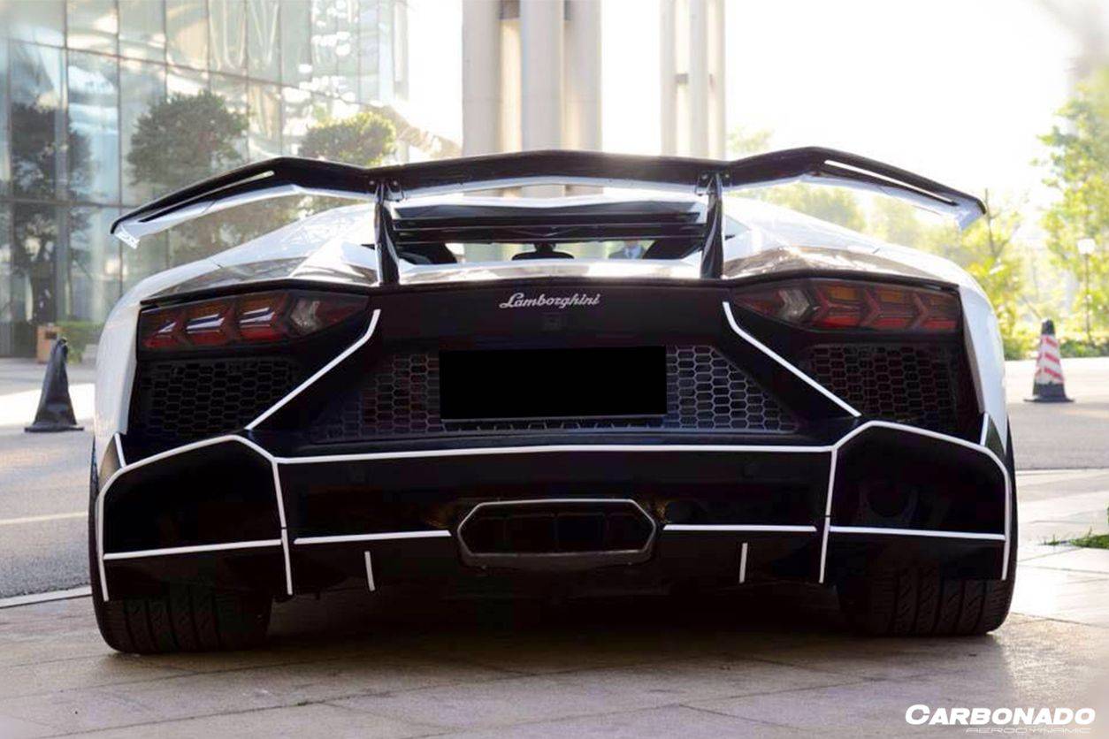 Carbonado 2011-2022 Lamborghini Aventador LP700 LP750 LP740 LP720 LP780 Coupe  Roadster DC Style Carbon Fiber Trunck Spolier