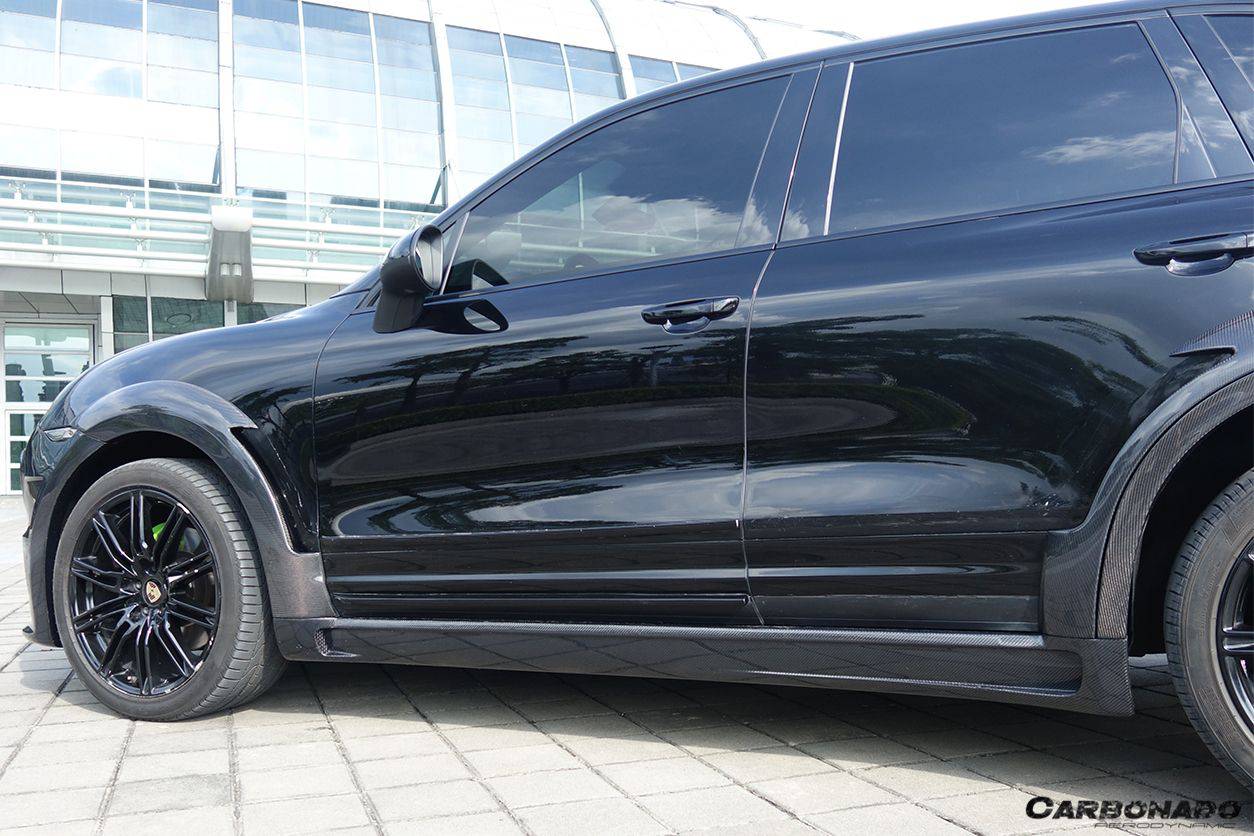 Carbonado 2011-2014 Porsche Cayenne 958.1 HM Style Full Wide Body Kit