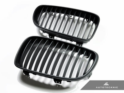 Parrilla delantera negra Stealth de AutoTecknic - Serie 1 E82 y 1M