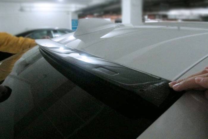Carbonado 2013-2019 BMW 3 Series F30   F80 M3 MP Style Carbon Fiber Roof Spoiler