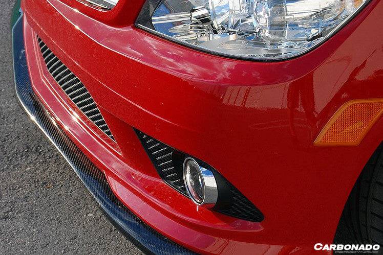 Carbonado 2008-2011 Mercedes Benz W204 C Class L1 Style Carbon Fiber Front Lip (Excluded C63)