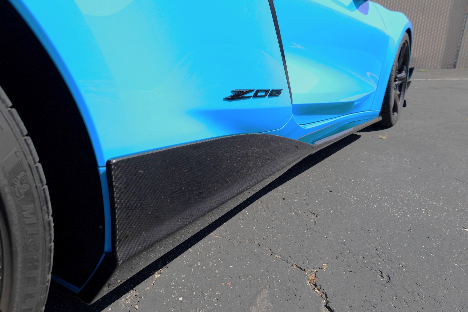APR Chevrolet Corvette C8 Z06/ E Ray/ ZR1/ Grand Sport Carbon Fiber Side Rocker Extensions/ Side Skirts