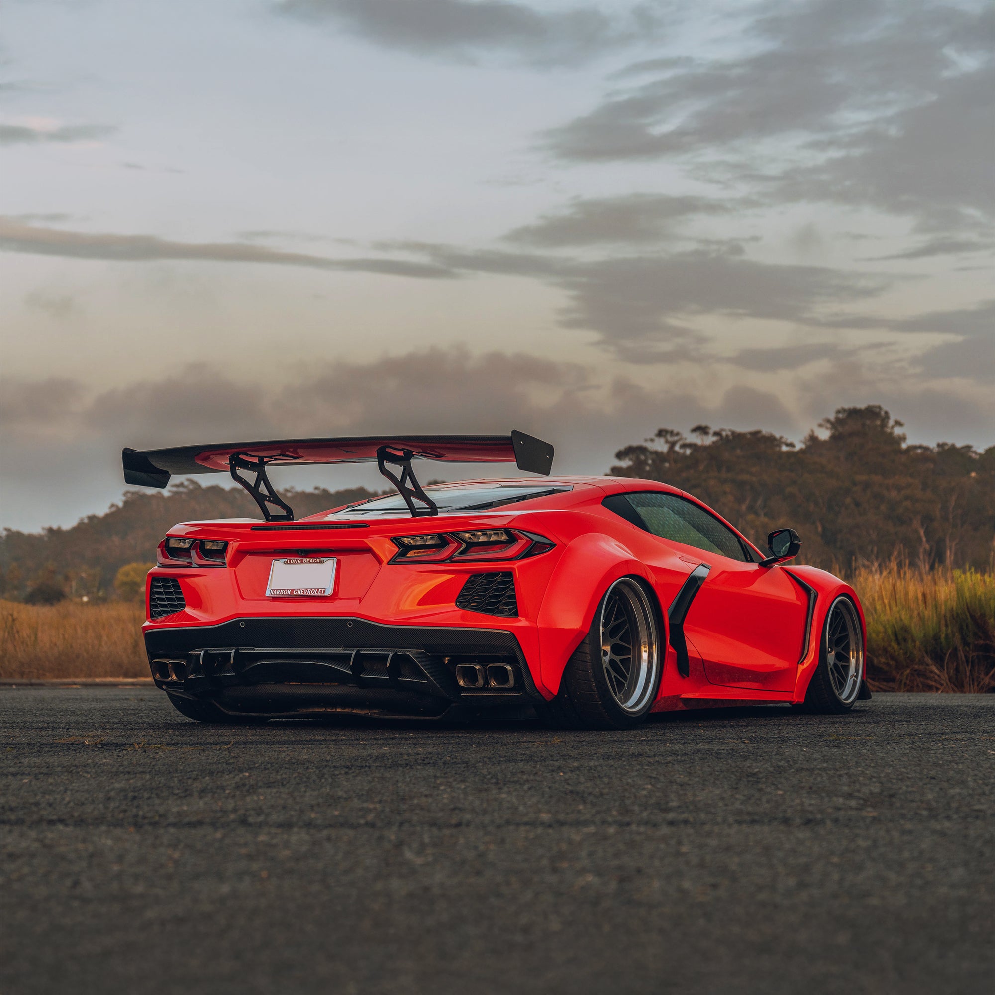 Street Hunter C8 Wide Body Kit