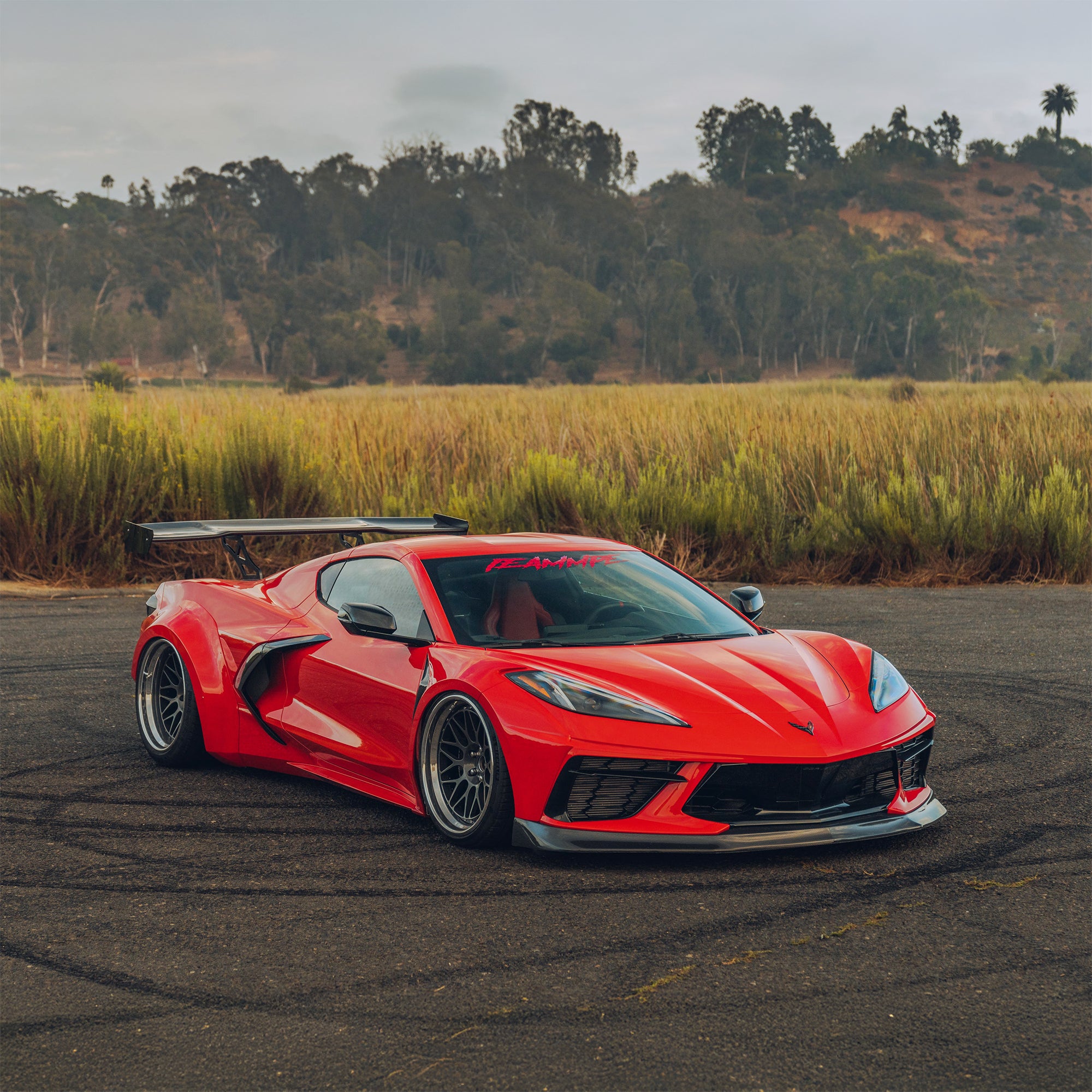 Street Hunter C8 Wide Body Kit