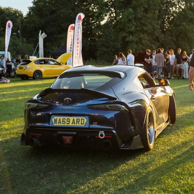 Lente de luz trasera transparente OEM+ Designs para GR Supra (A90/91)
