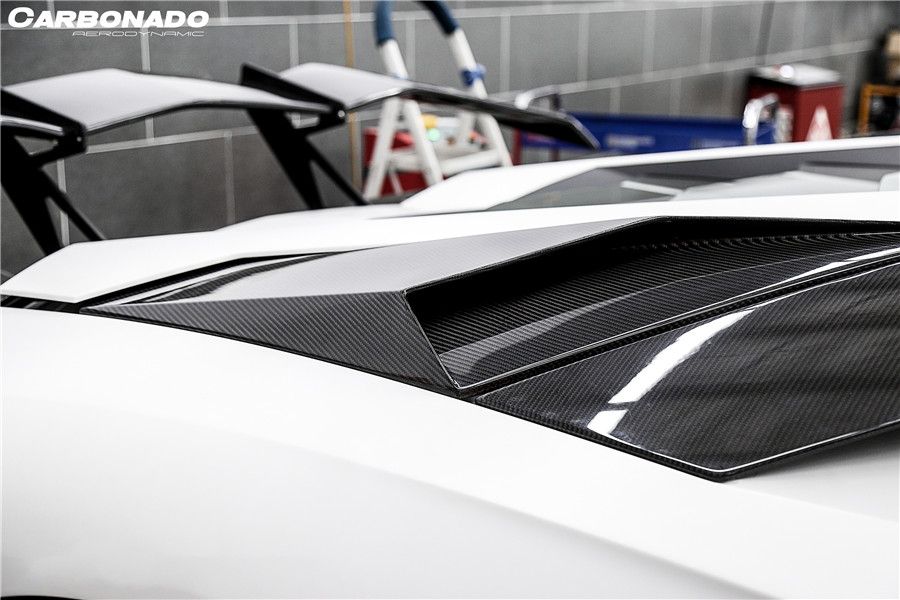 Carbonado 2011-2021 Lamborghini Aventador LP700 LP740 Coupe  Roadster BKSS Style Carbon Fiber Rear Side Scoops