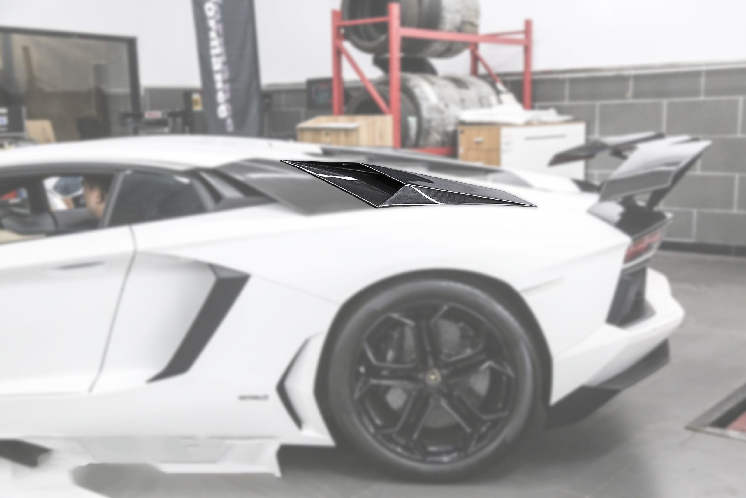 Carbonado 2011-2021 Lamborghini Aventador LP700 LP740 Coupe  Roadster BKSS Style Carbon Fiber Rear Side Scoops