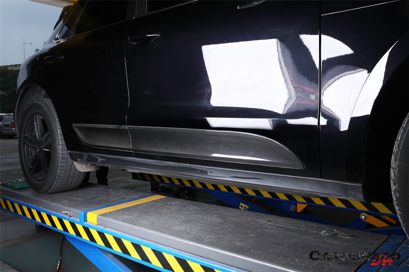 Carbonado 2014-2024 Porsche Macan S  Turbo and GTS 95B Dry Carbon Fiber Door Trims