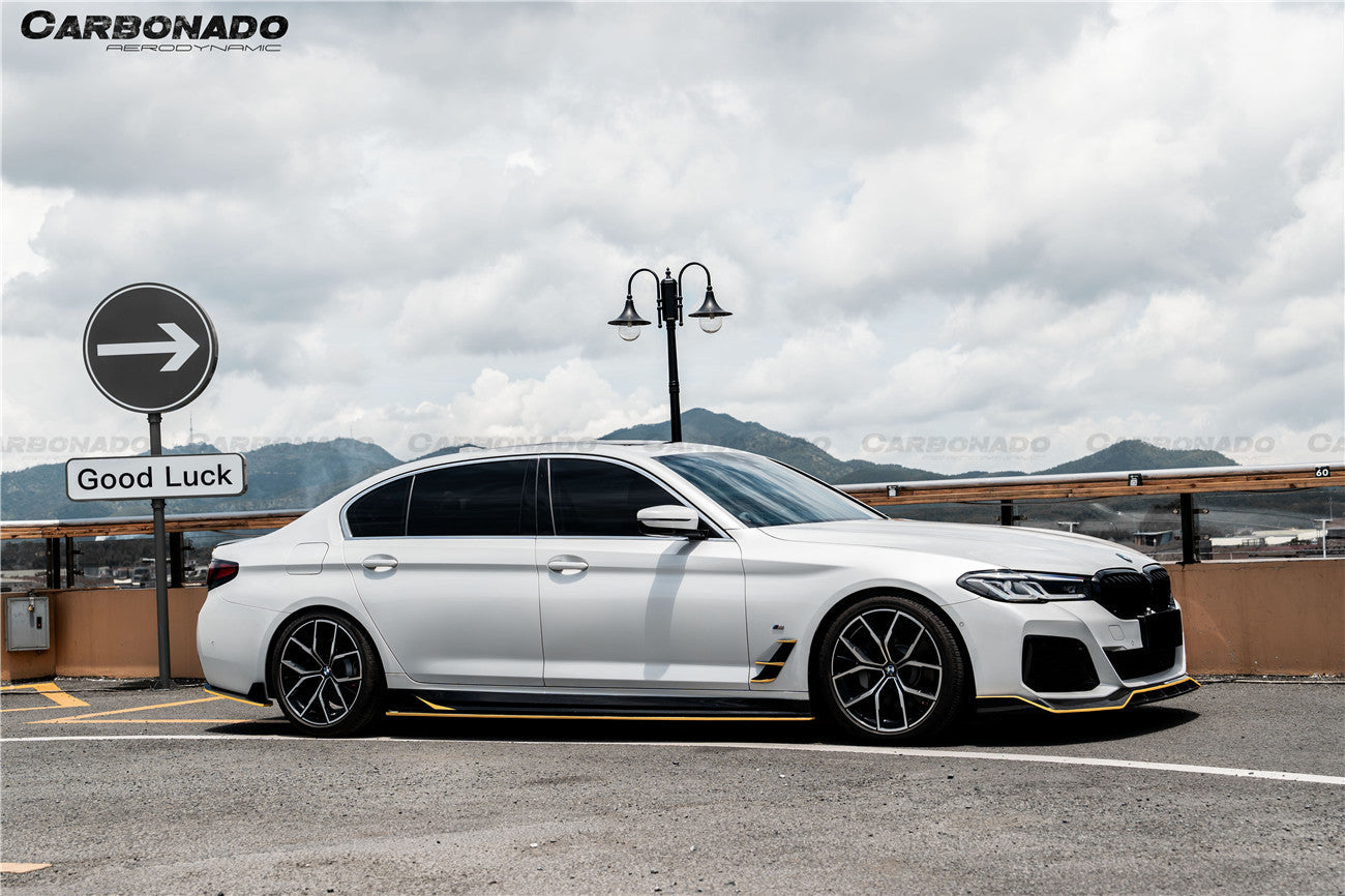 Carbonado 2016-2023 BMW 5 Series G38 M-tech AD Style Dry Carbon Fiber Side Skirts