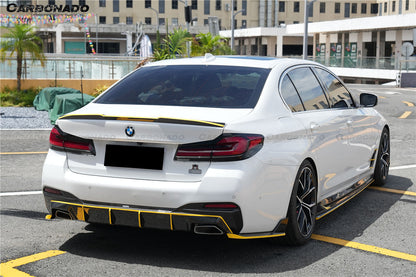 Carbonado 2016-2023 BMW 5 Series G30 G38 M-tech AD Style Dry Carbon Fiber Trunk Spoiler