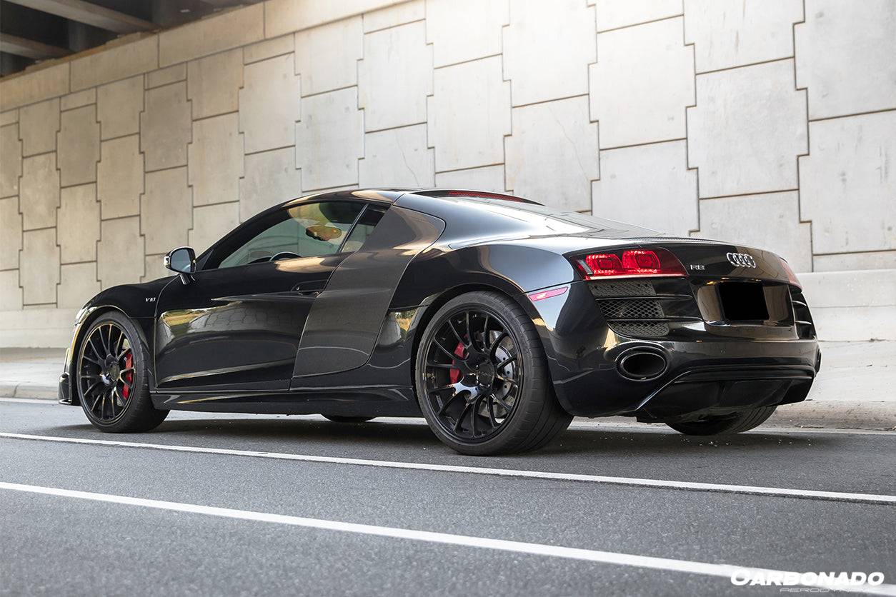 Carbonado 2006-2015 Audi R8 V8 V10 Coupe Spyder DPGT Style Rear Bumper With Exhaust Tips