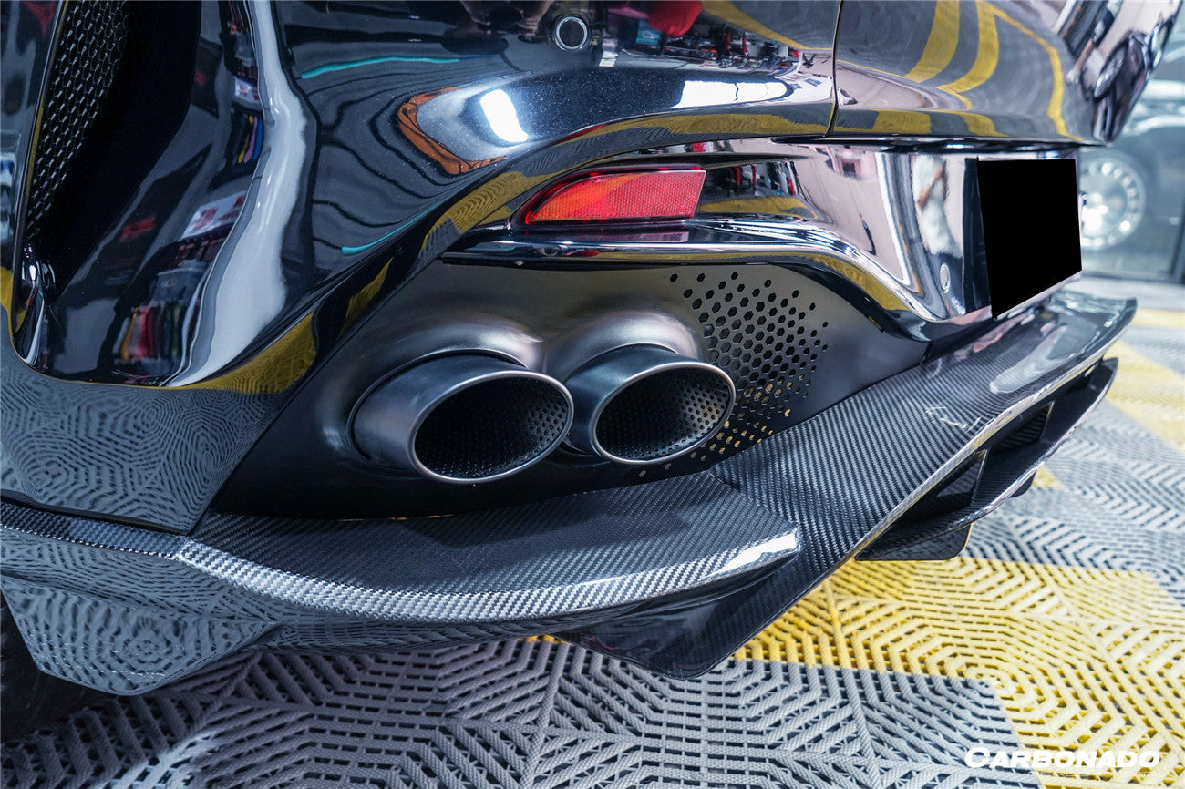Carbonado 2021-2024 Aston Martin DBX 707 Style Dry Carbon Fiber Full Body Kit