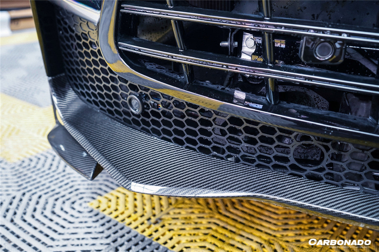 Carbonado 2021-2024 Aston Martin DBX 707 Style Dry Carbon Fiber Full Body Kit