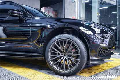 Carbonado 2021-2024 Aston Martin DBX 707 Style Dry Carbon Fiber Full Body Kit