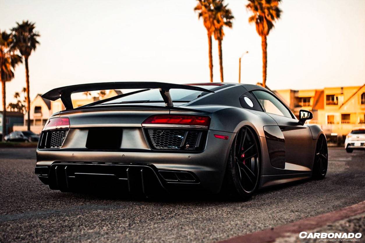 Carbonado 2016-2019 Audi R8 Coupe Spyder VRS Style Carbon Fiber Rear Diffuser