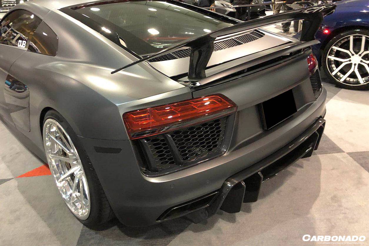 Carbonado 2016-2019 Audi R8 Coupe Spyder VRS Style Carbon Fiber Rear Diffuser