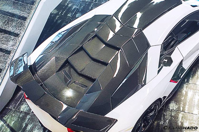 Carbonado OEM Style Carbon Fiber Gas Cap Replacement | 2011-2016 Lamborghini Aventador LP700 Coupe