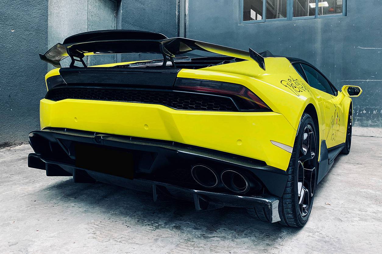 Carbonado 2015-2020 Lamborghini Huracan LP610 DC Style Rear Diffuser