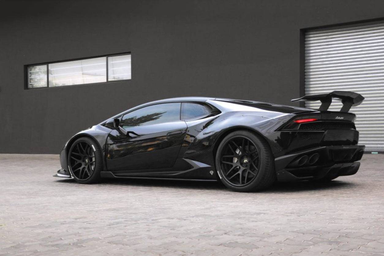 Carbonado 2015-2020 Lamborghini Huracan LP610 DE Style Rear Diffuser