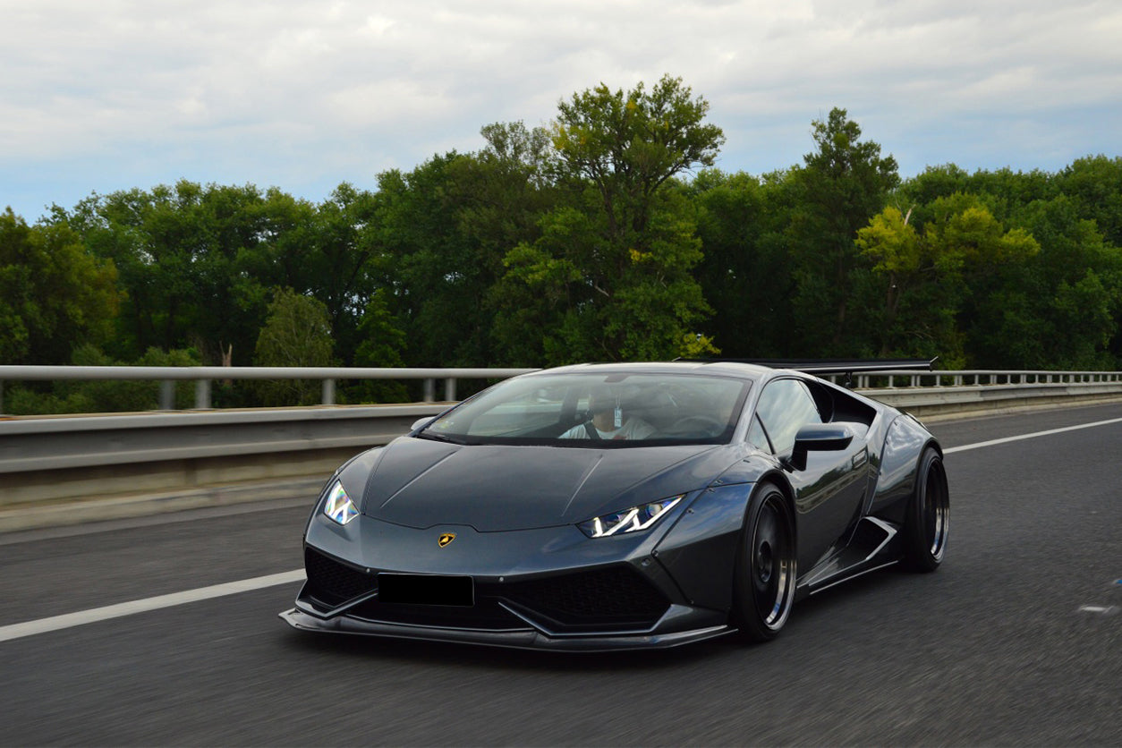 Faldones laterales estilo Lamborghini Huracan LP610 LP580 Carbonado 2015-2019 (estilo DE)