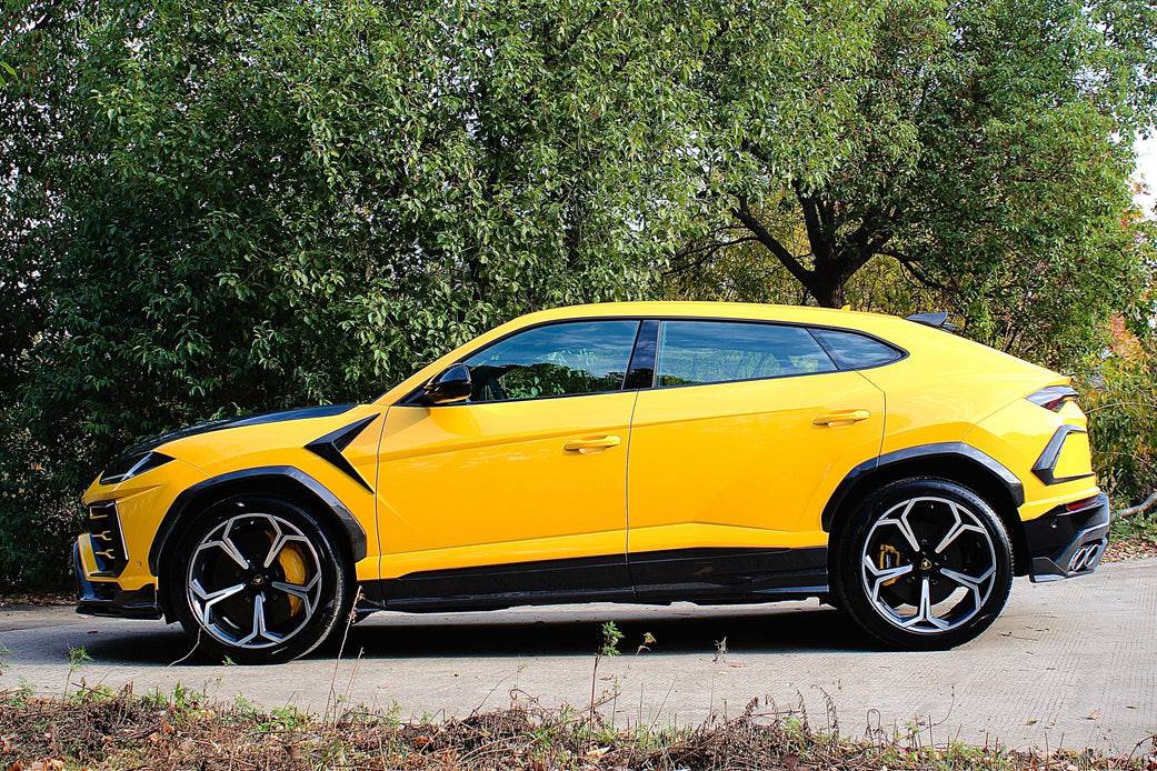 Faldones laterales de fibra de carbono seco estilo Lamborghini URUS TC Carbonado 2018-2022