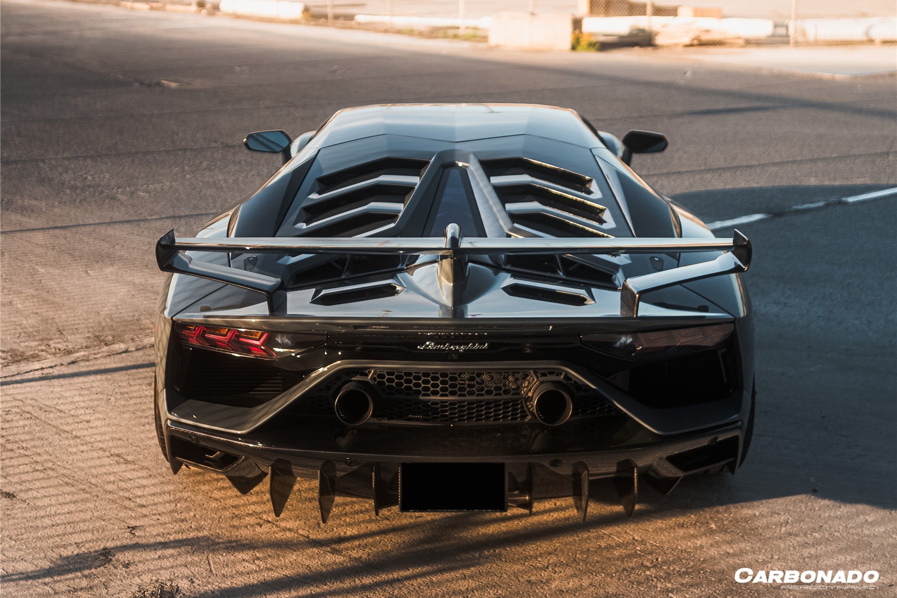 Carbonado 2011-2021 Lamborghini Aventador LP700 LP740 LP750 Coupe Roadster SVJ Style Part Dry Carbon Fiber Rear Bumper