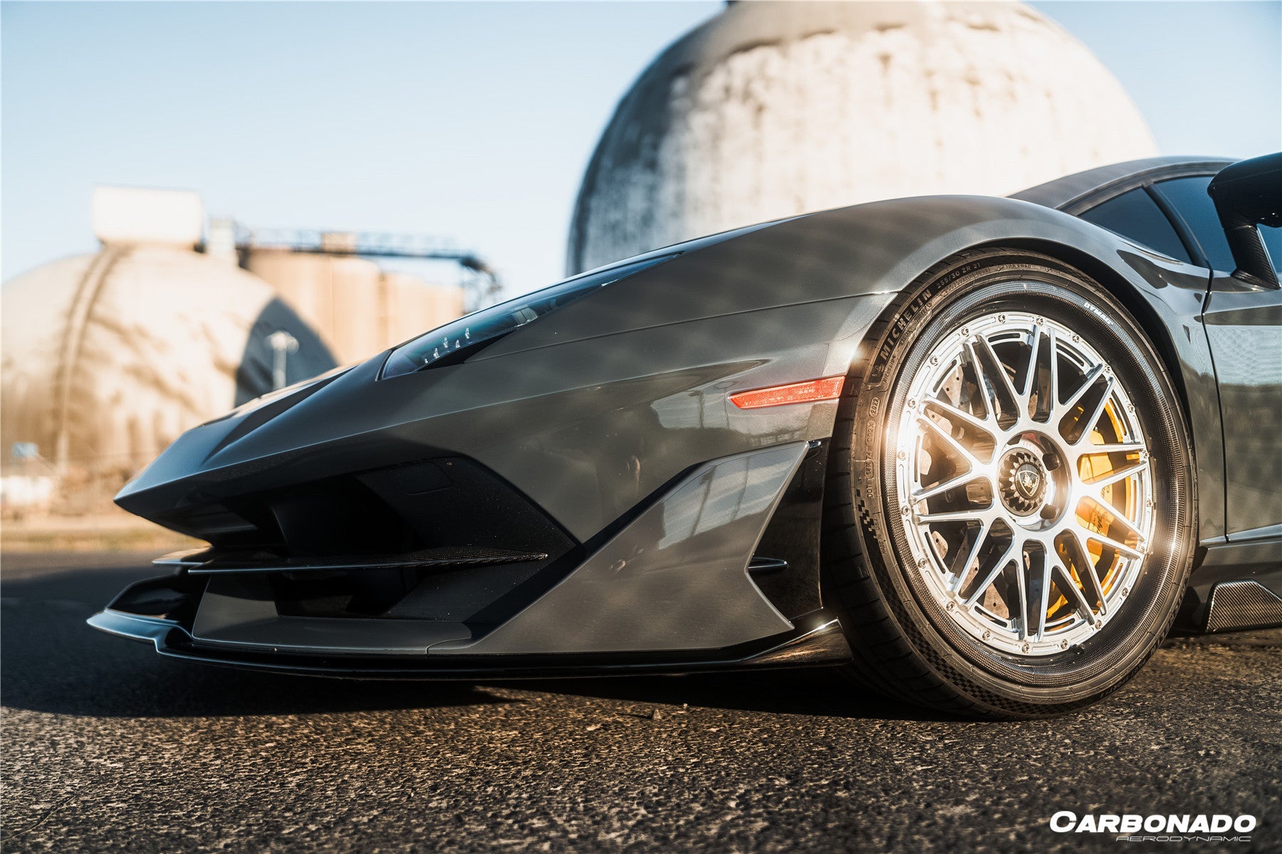 Carbonado 2011-2021 Lamborghini Aventador LP700 LP740 LP750 Coupe Roadster SVJ Style Part Dry Carbon Fiber Front Bumper