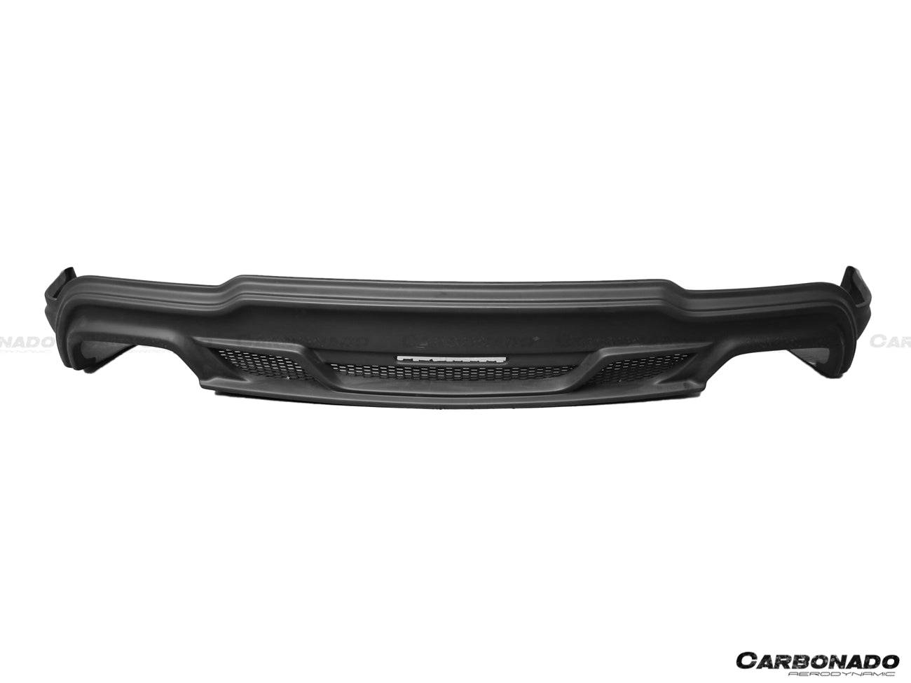 Carbonado 2014-2017 Maserati Ghibli S Q4 M157 W Style Rear Lip Diffuser with Exhaust Tips
