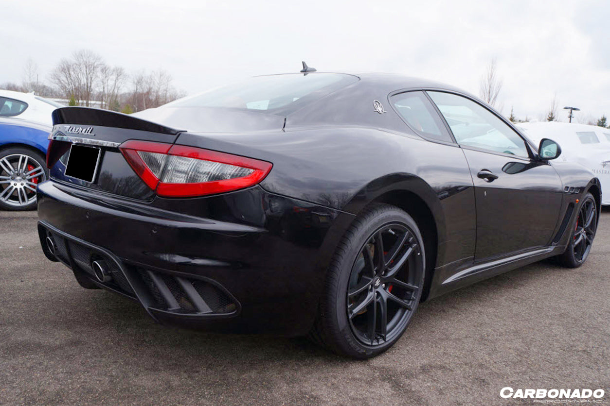 Carbonado 2008-2011 Maserati GranTurismo DC Style Rear Lip
