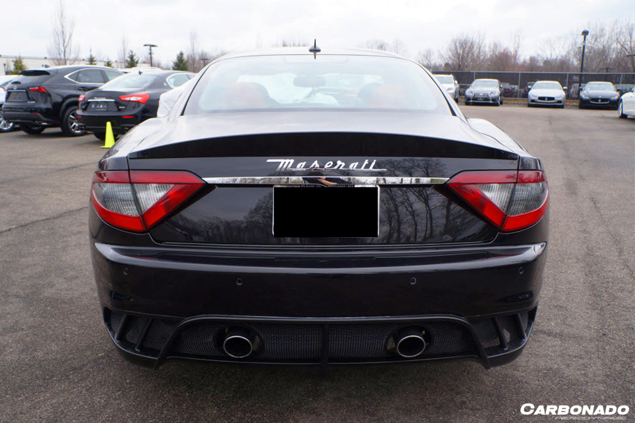 Carbonado 2008-2011 Maserati GranTurismo DC Style Rear Lip