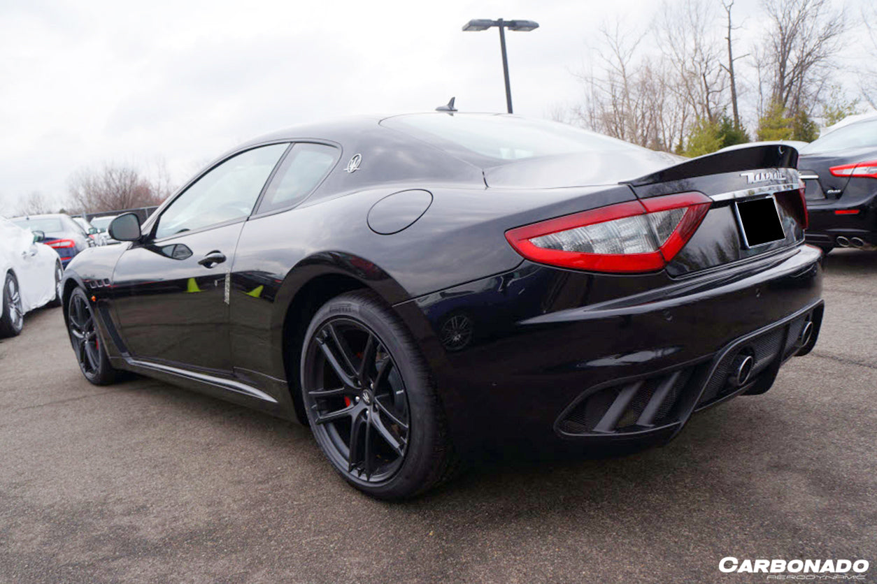 Carbonado 2008-2011 Maserati GranTurismo DC Style Rear Lip