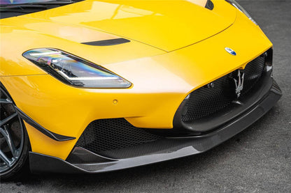 Carbonado 2020-2024 Maserati MC20 SVD Style Dry Carbon Fiber Front Lip