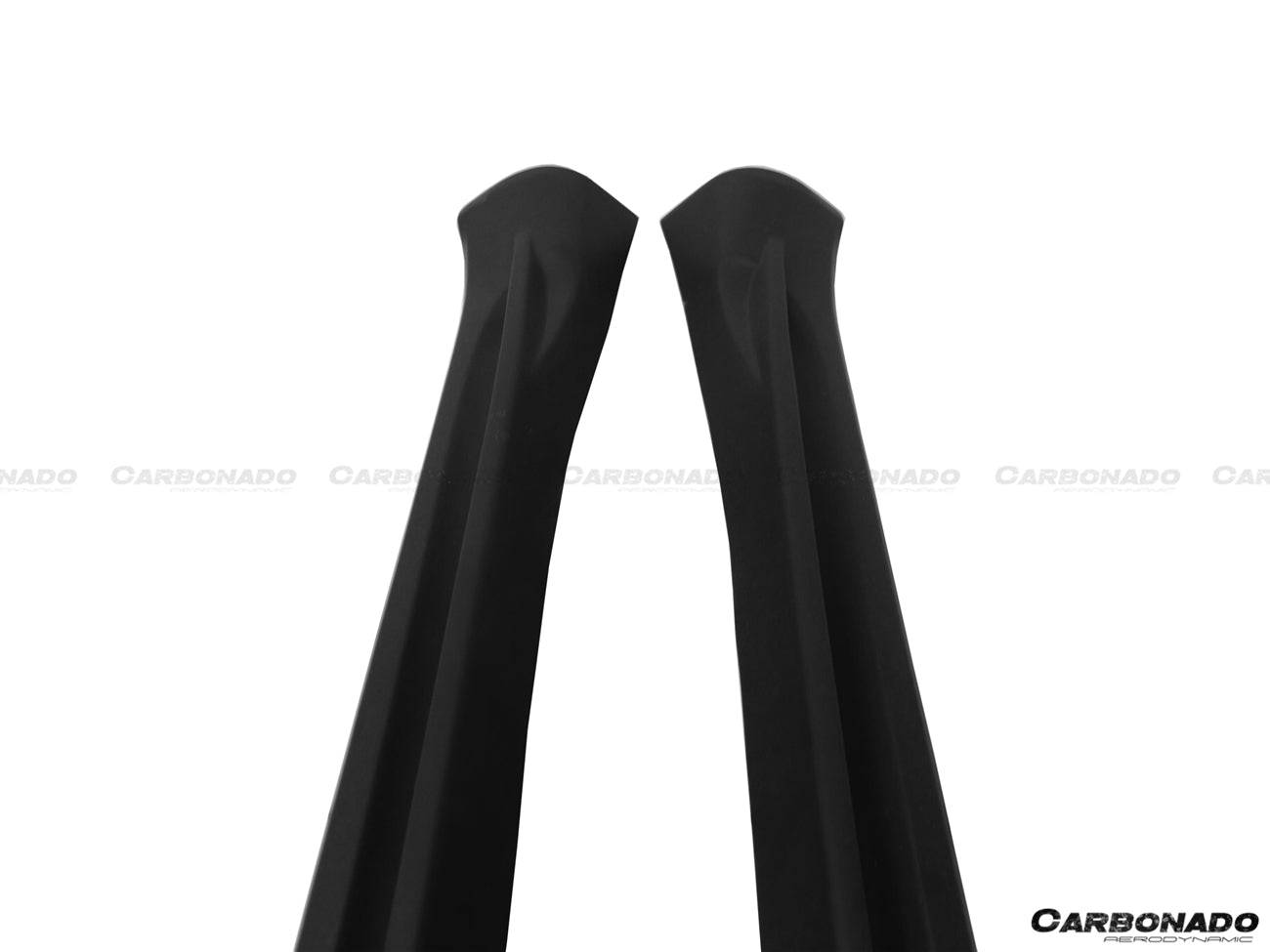 Carbonado W Style Side Skirts | 2005-2008 Maserati Quattroporte