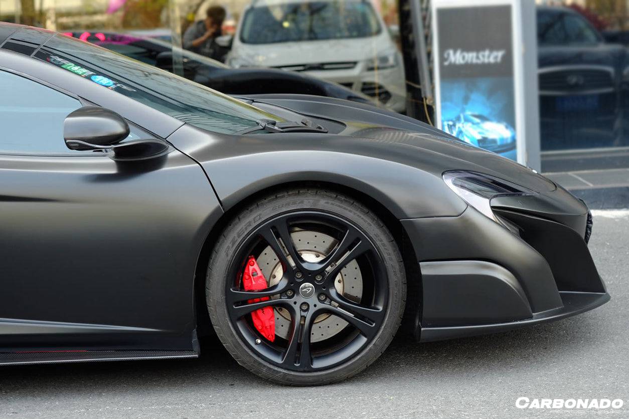 Carbonado 2011-2014 McLaren MP4 12C 675LT Style Part Carbon Fiber Front Bumper And Fender