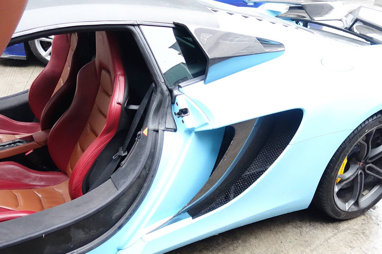 Carbonado 2011-2017 McLaren 650S & MP4 12C BKSS Style Carbon Fiber Quarter Window Scoops