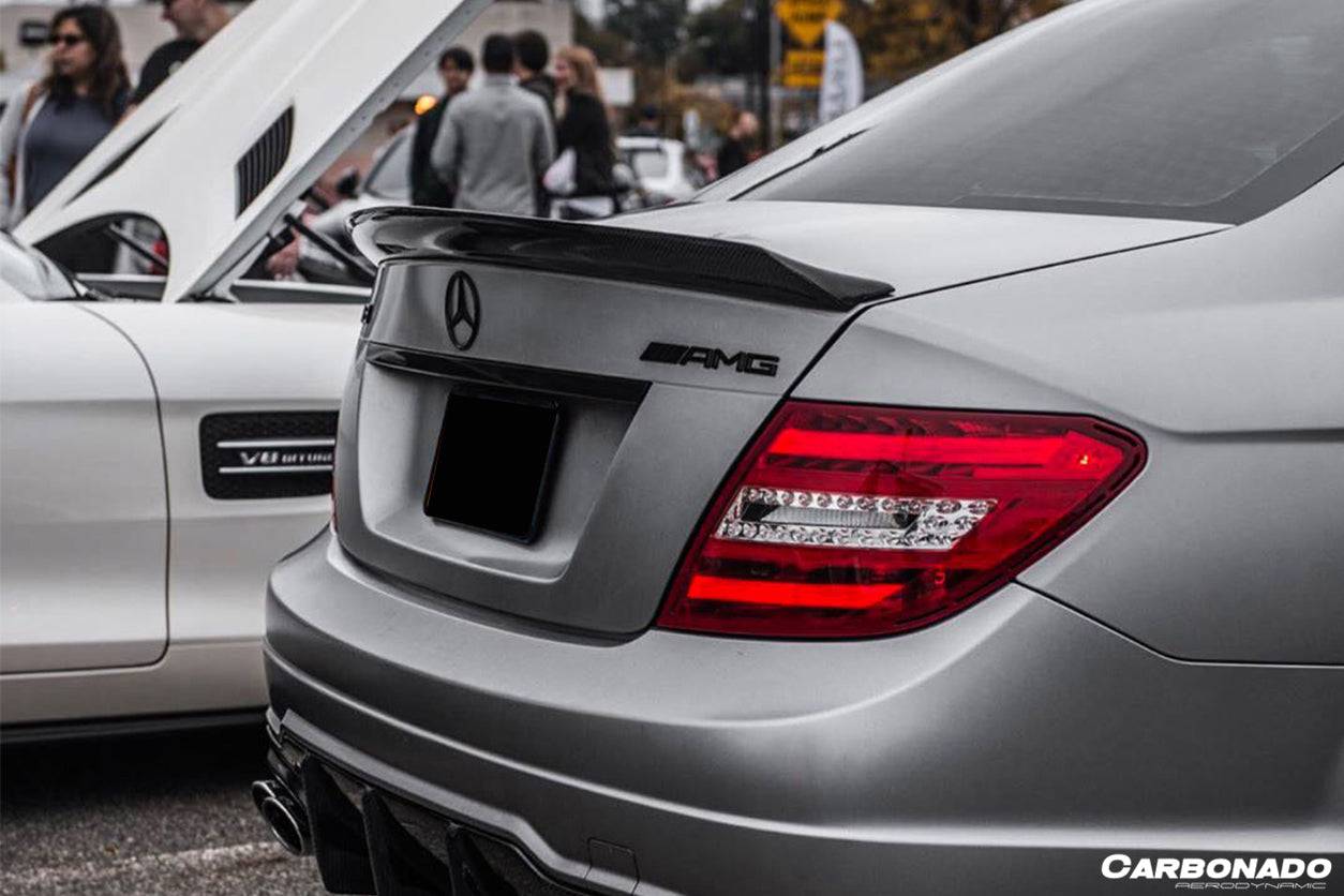 Carbonado 2008-2014 Mercedes Benz W204 C-Class C63 AMG Sedan VS Style Carbon Fiber Trunk Spoiler