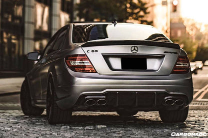 Carbonado 2008-2014 Mercedes Benz W204 C-Class C63 AMG Sedan VS Style Carbon Fiber Trunk Spoiler