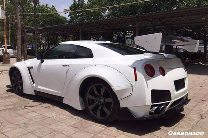 Carbonado DE Style Full Body Kit | 2008-2016 Nissan GTR R35