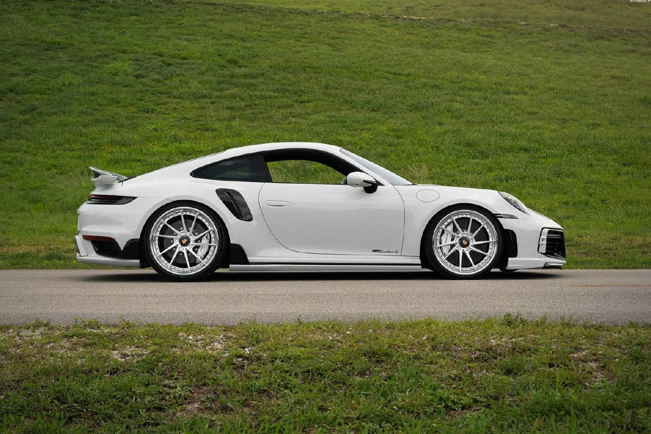 Faldones laterales de fibra de carbono seca estilo Porsche 911 992 TurboS TA Carbonado 2020-2023
