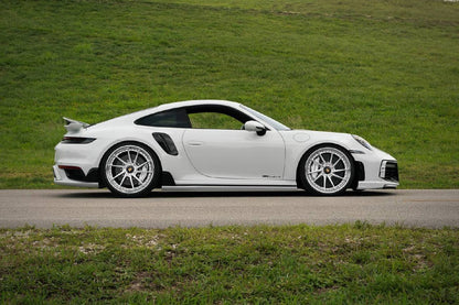 Faldones laterales de fibra de carbono seca estilo Porsche 911 992 TurboS TA Carbonado 2020-2023