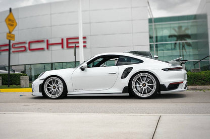 Faldones laterales de fibra de carbono seca estilo Porsche 911 992 TurboS TA Carbonado 2020-2023