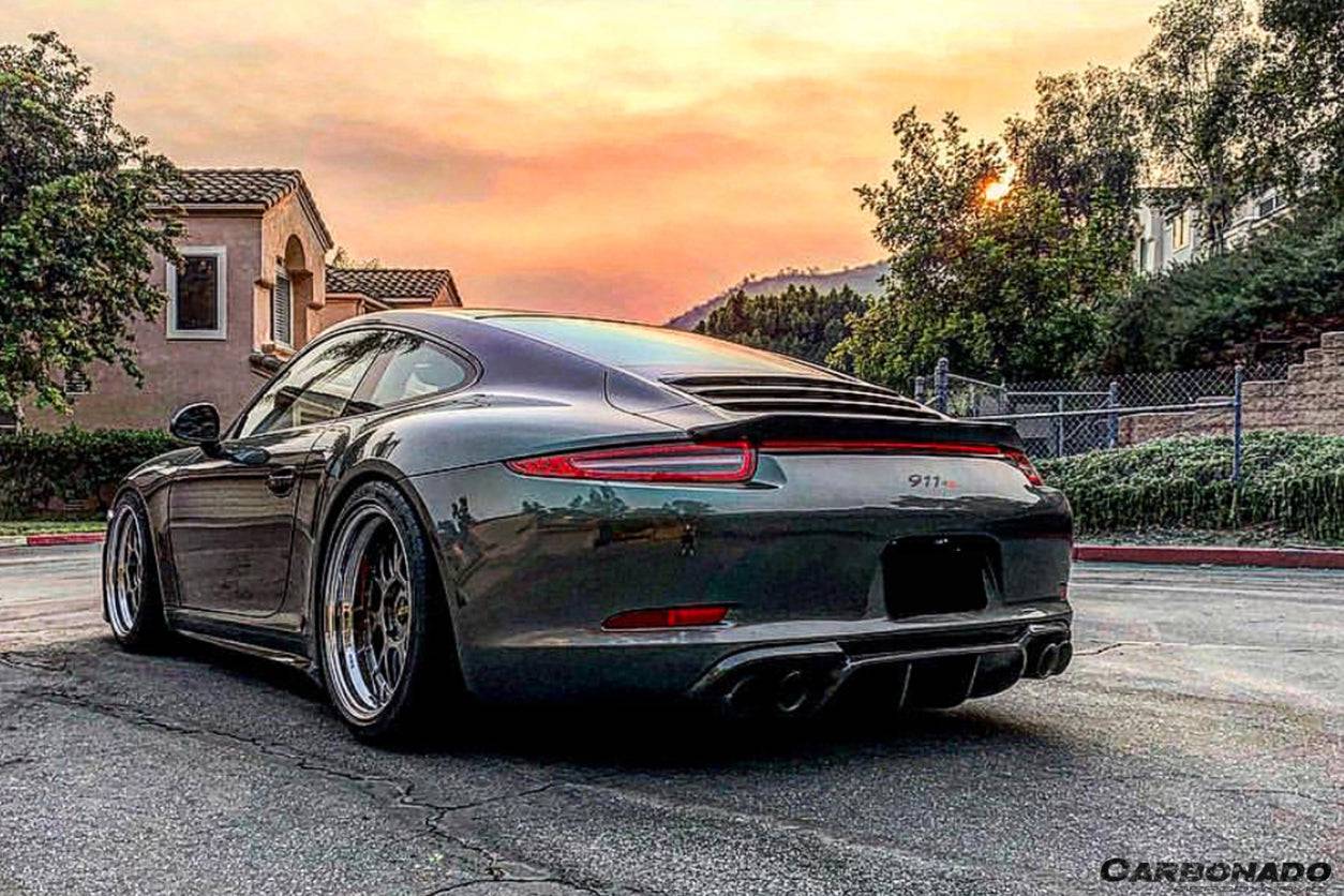 Carbonado 2012-2015 Porsche 911 991.1 Carrera  S  4S VRS-2 Style Carbon Fiber Rear Diffuser
