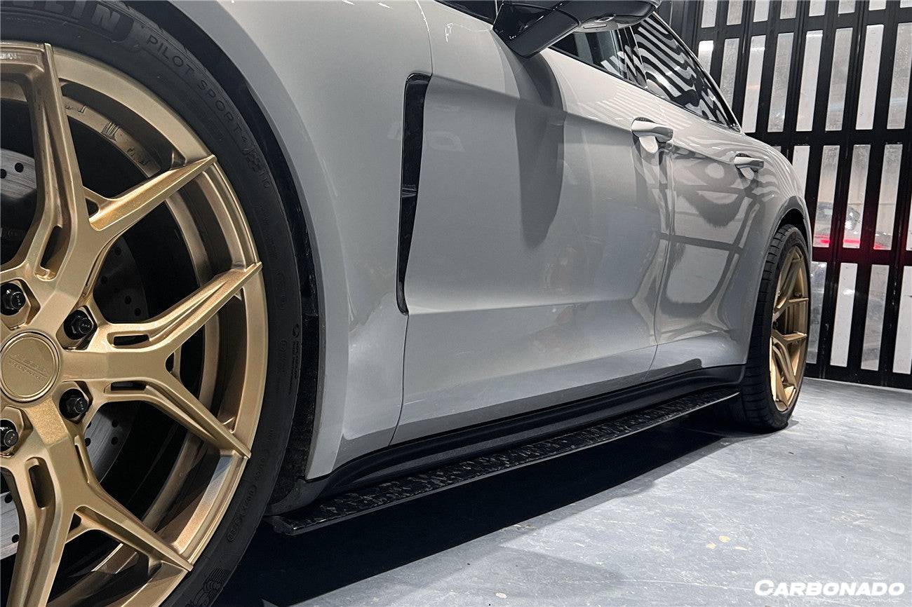 Faldones laterales de fibra de carbono seca estilo Porsche Panamera 971 4S 4 GTS Carbonado 2017-2023