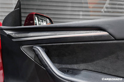 Reemplazo de molduras interiores de puertas de fibra de carbono estilo autoclave para Tesla Model 3 Y (modelos OEM) 2020-2023