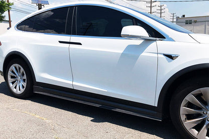 Carbonado 2016-2021 Tesla Model X SUV RZS Style Carbon Fiber Side Skirts