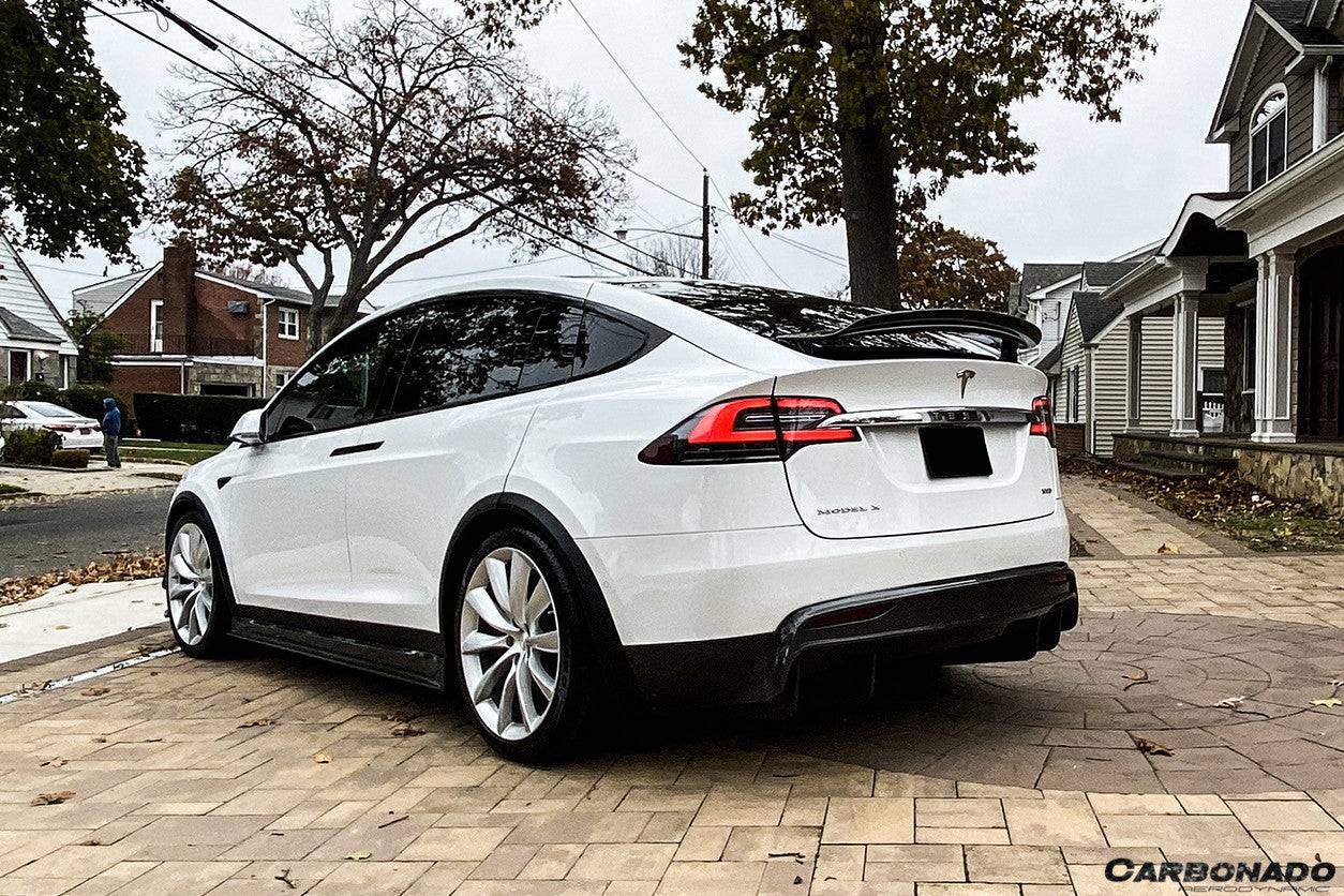 Carbonado 2016-2018 Tesla Model X SUV RZS Style Carbon Fiber Rear Lip