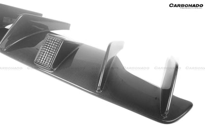 Carbonado 2017-2026 Ferrari 812 Superfast MSY Style DRY Carbon Fiber Rear Diffuser with Light