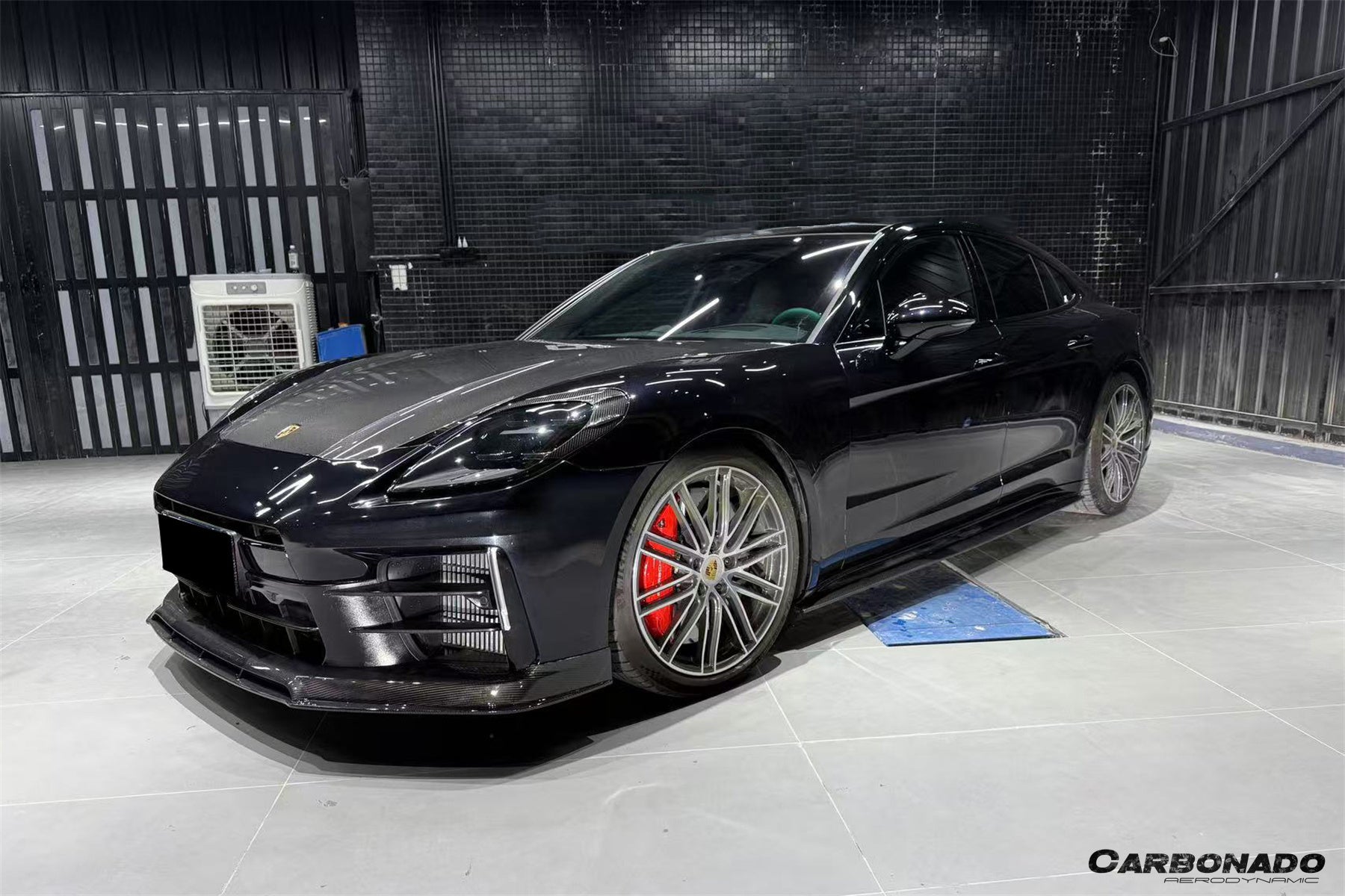 Borde delantero de fibra de carbono seco estilo Porsche Panamera 976 ODV2 Carbonado 2024-2025