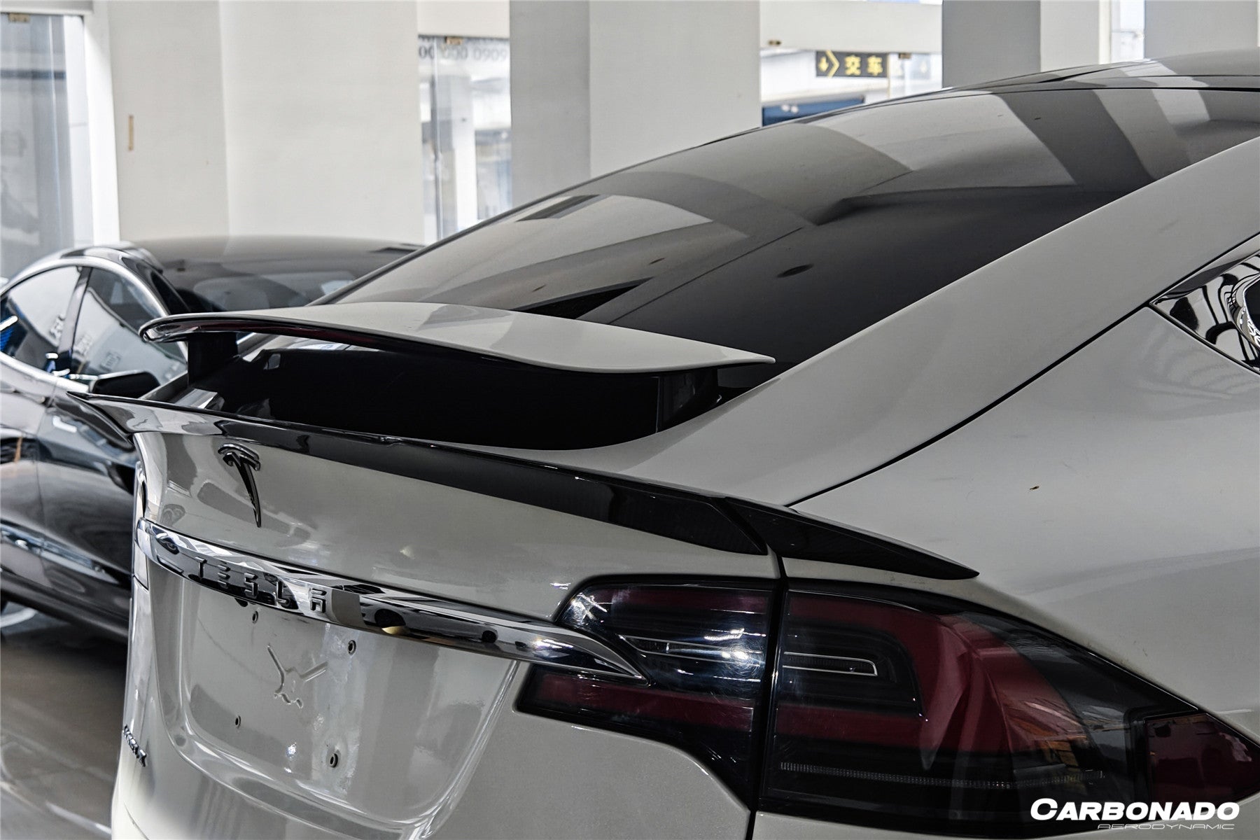 Carbonado 2016-2025 Tesla Model X SUV BS Style Carbon Fiber Trunk Spoiler